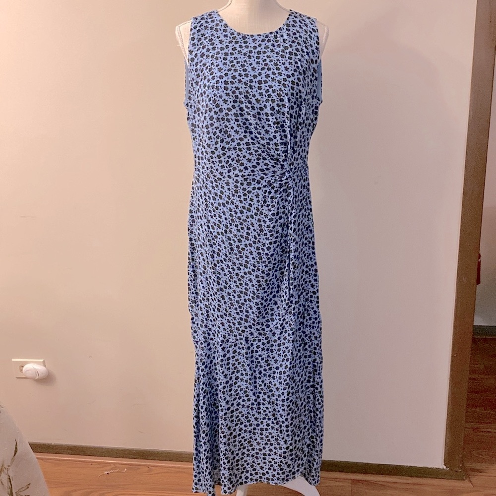 H&M women’s long dress side rushing and side front slid floral black on l blue